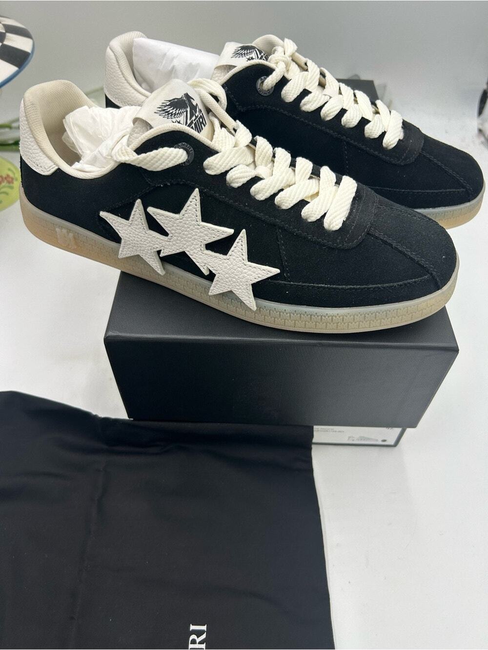 Men's AMIRI pacific suede low top sneakers size 42 NWT